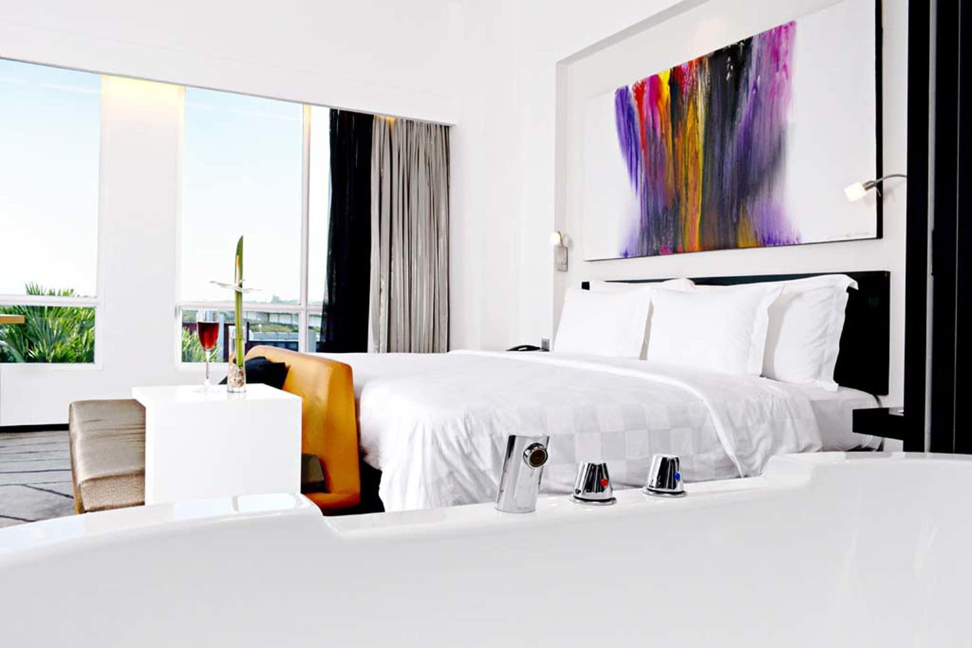 TS Suites Surabaya Exterior foto
